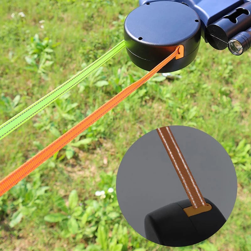 Reflective dual dog leash with flashlight