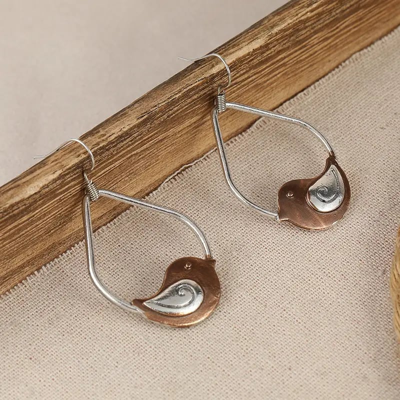 🐦Vintage Bird Drop Earrings