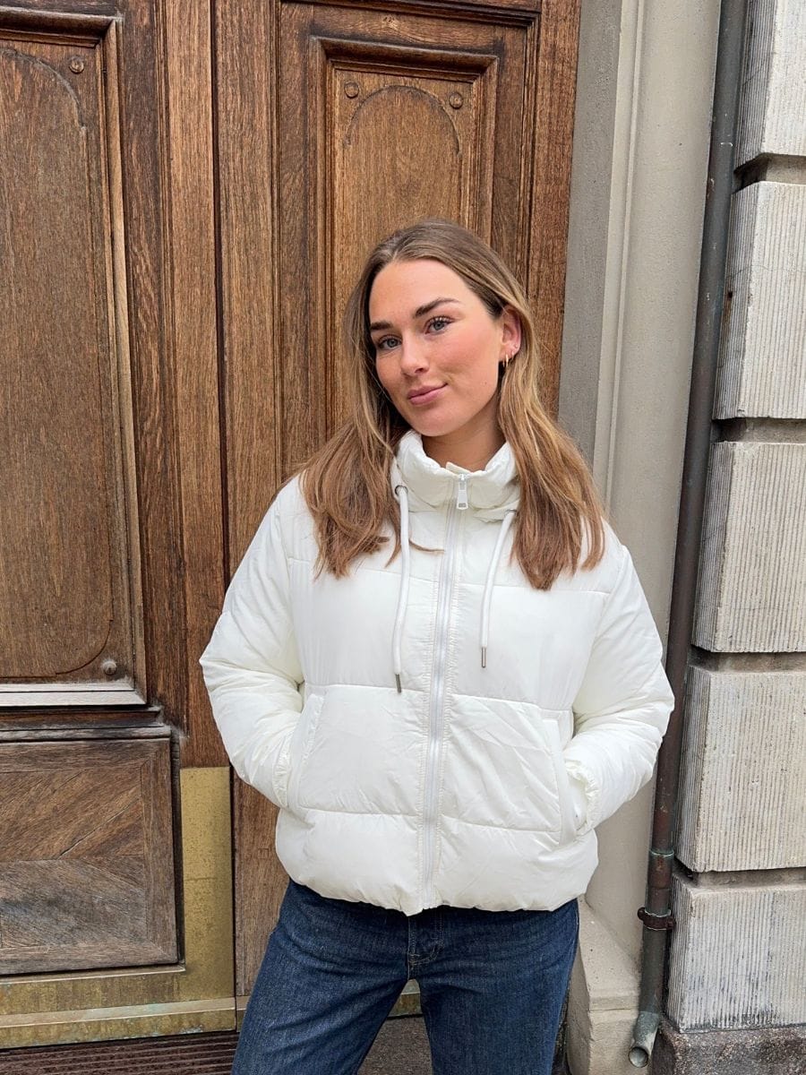 Aijo puffer jacket - White
