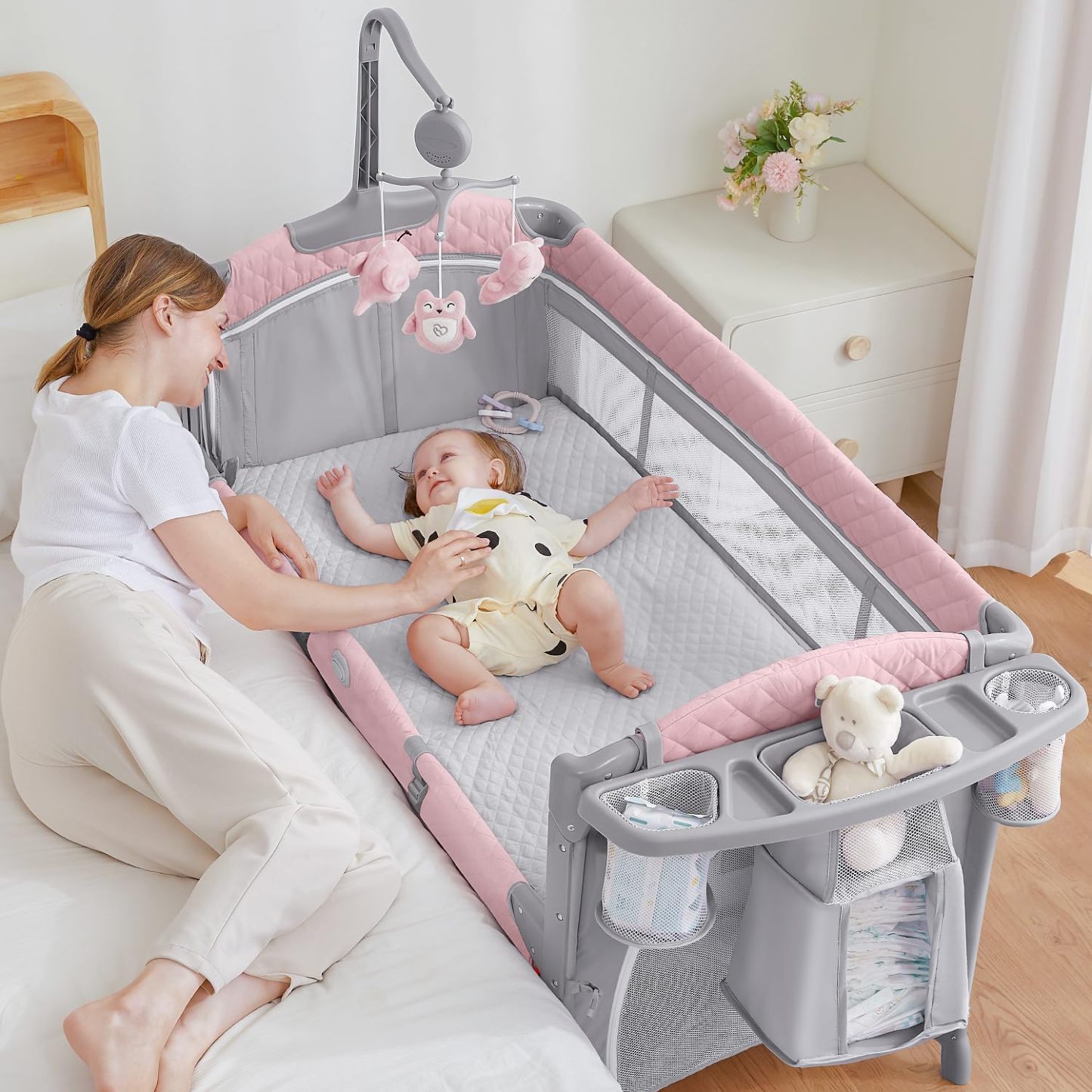 ADOVEL Cuna nocturna para bebé, Pack and Play, viene con colchón, cambiador y parque para recién nacidos y niños pequeños-----Toallitas para babas