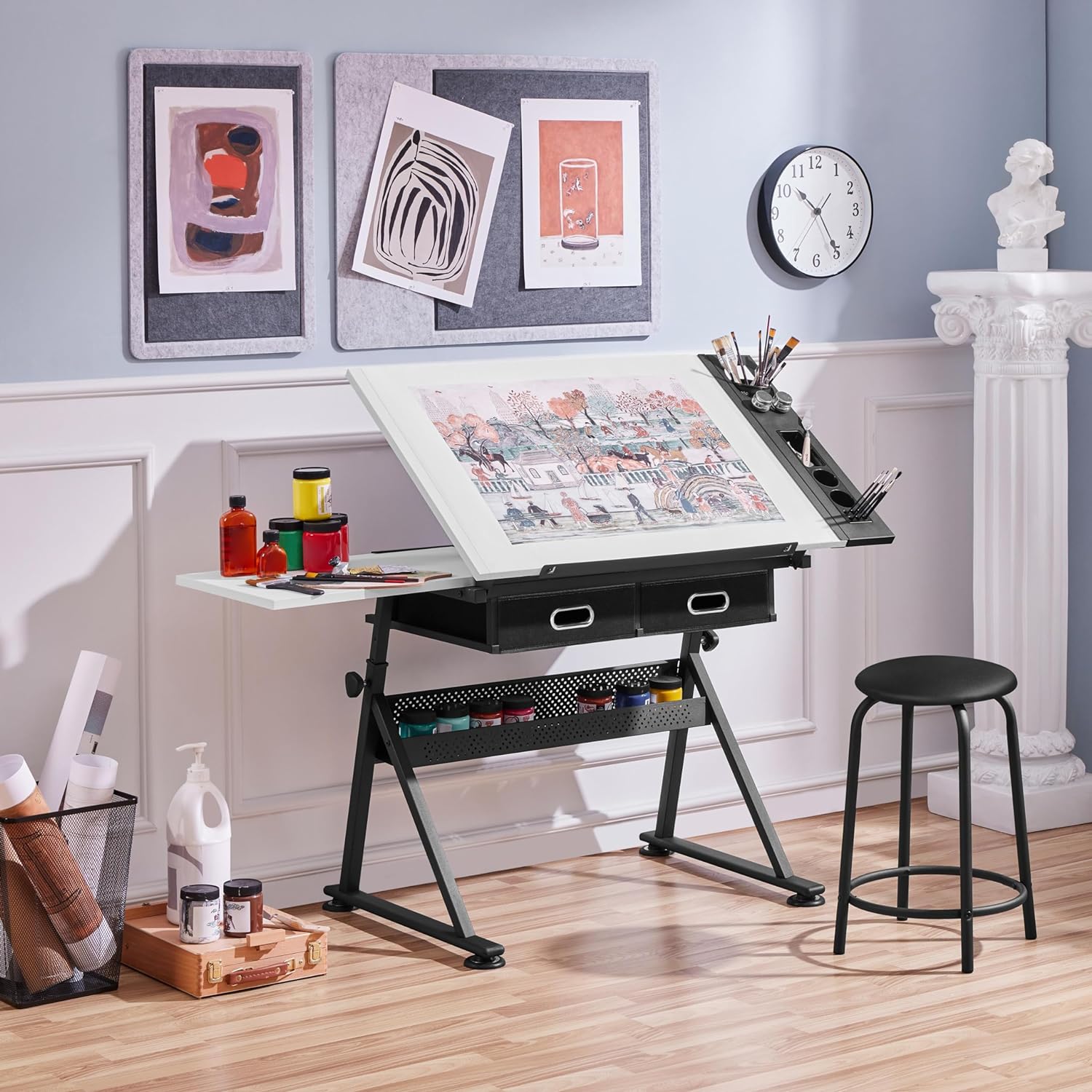 Yaheetech - computadora de arte blanco ajustable en altura para adultos, mesa inclinable de dibujo con computadora extragrande y cajones, juego de mesa y silla plegable para manualidades con taburetes