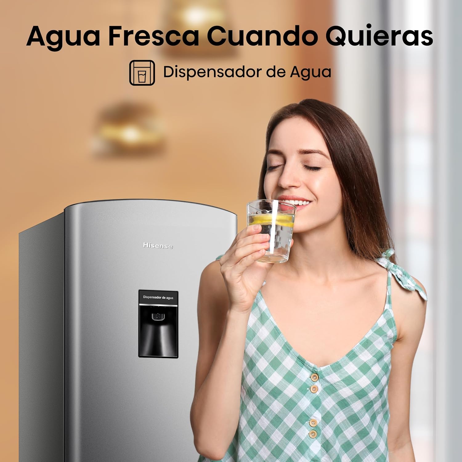 Refrigerador Hisense de 173 L con Congelador Interno, Dispensador de Agua, Iluminación LED y Deshielo Semiautomático