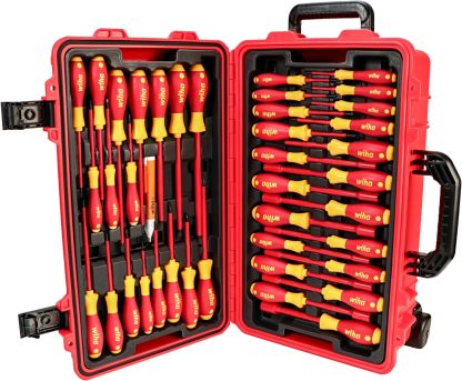 Wiha 32800 Juego de herramientas aisladas, destornillador, destornillador de tuercas, alicate, cortador, regla, cuchillo y sockets en caja con ruedas, 10 000 voltios probados y 1,000 voltios, 80 uds