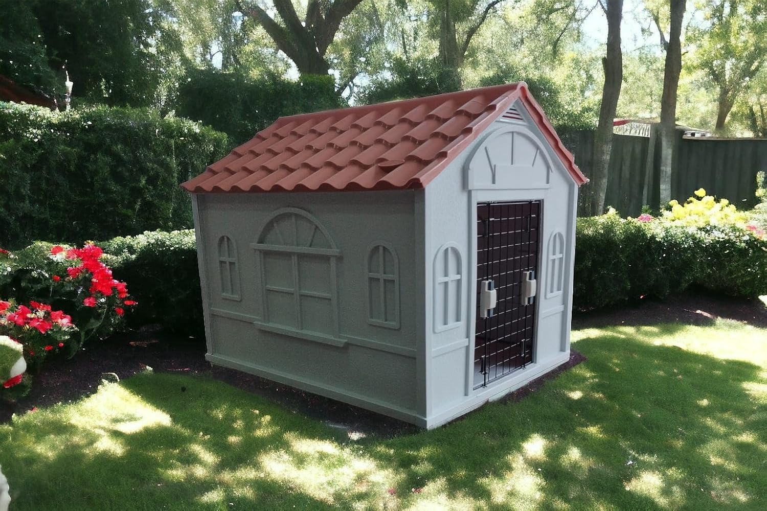 Casa Térmica para Perro Raza Grande | Incluye Puerta Metálica | 99 x 84 x 82 cm | Impermeable con Ventilación | Material Resistente al Exterior.