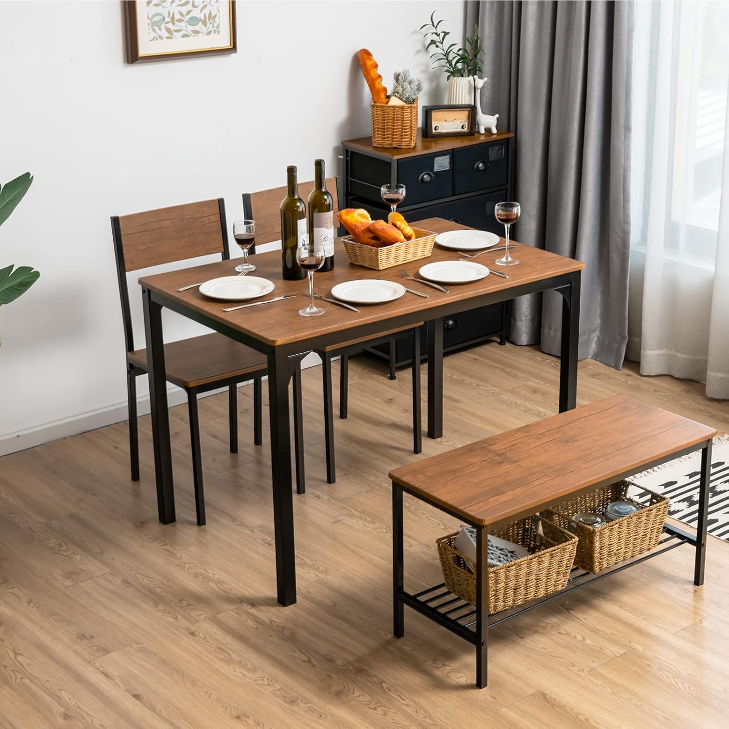 Giantex - Juego de mesa de comedor para 4, mesa de cocina con banco y sillas, banco industrial para reuniones, escritorio funcional, con marco de metal y estante de almacenamiento (marrón)