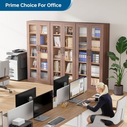 PEUKC - Vitrina con puertas de vidrio, vitrinas con 4 estantes ajustables y cerradura para el hogar, la oficina, la clínica, la despensa, requiere ensamblaje, negro, color madera