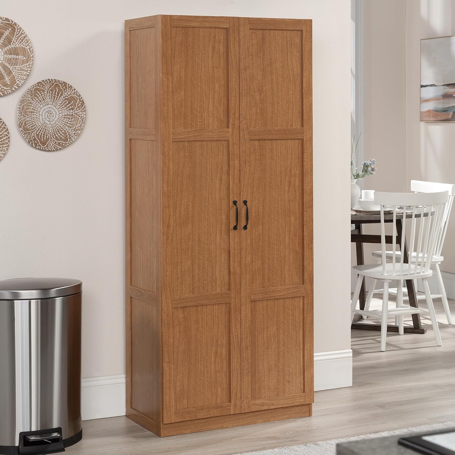 Sauder - Armarios de Almacenamiento Diversos para despensa, Longitud: 75,2 cm x Ancho: 40,9 cm x Alto: 180,6 cm, Acabado de Roble Highland