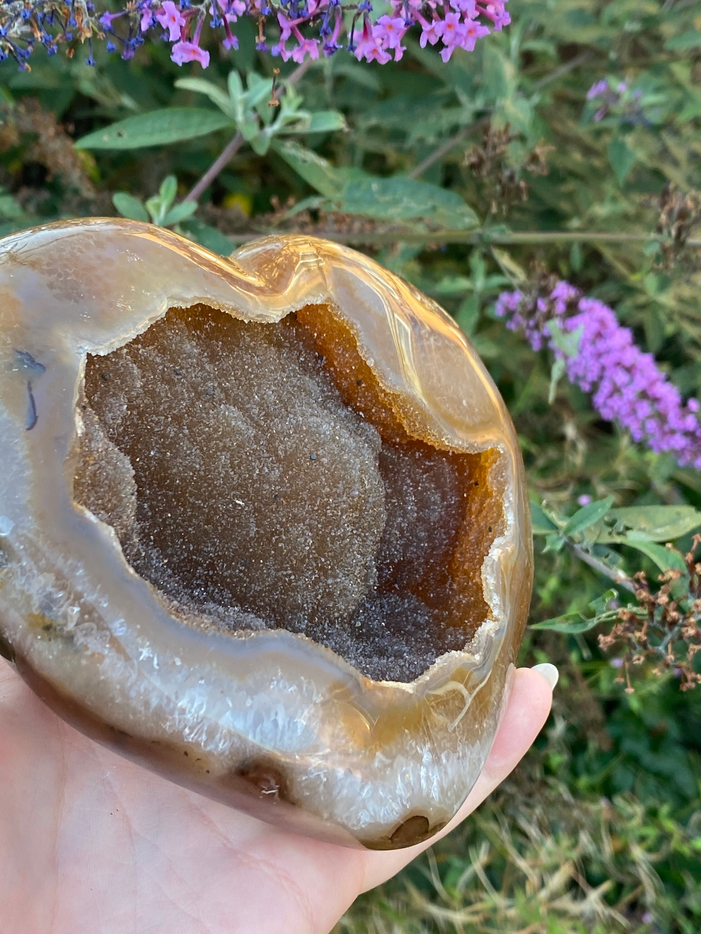 Agate Druzy Heart, 12.5 × 14 cm