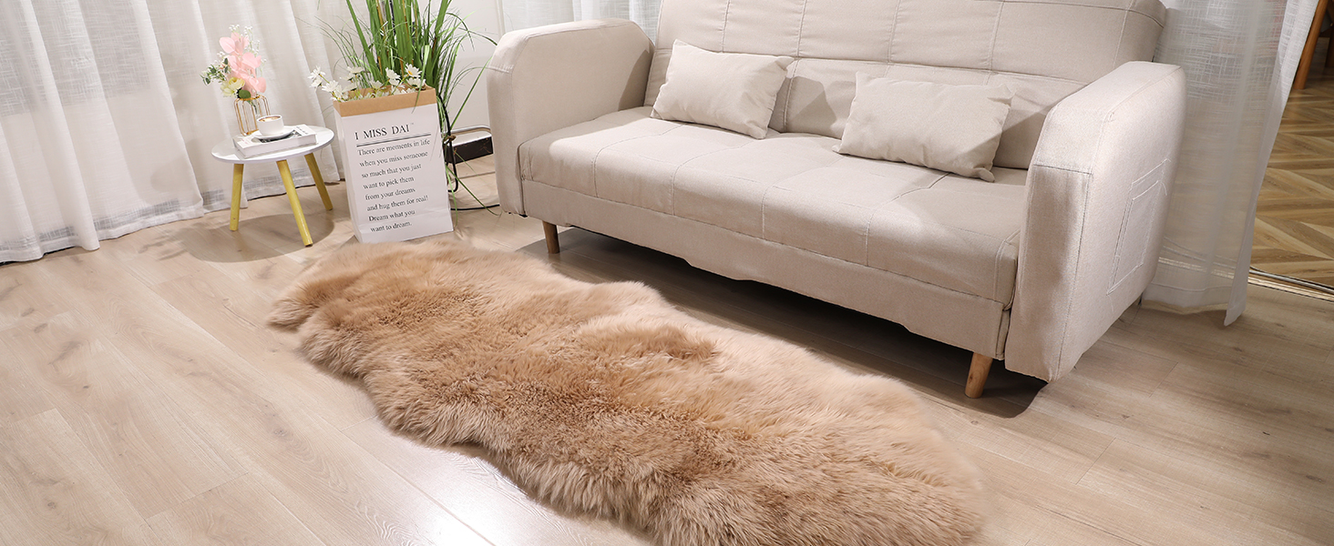 Sheepskin area floor rug