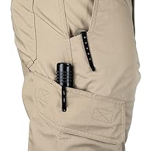 CCP1017LRS Front Pockets