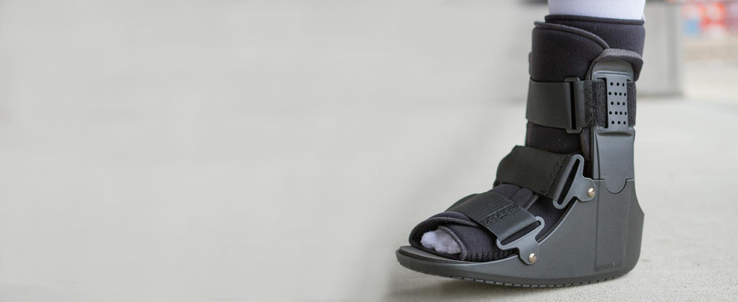 braceability short walking boot
