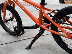 Non-slip foot: Each bicycle kickstand features a flat non-slip and wide reinforced plastic foot