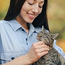Women with cat