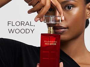 Elizabeth Arden Red Door Eau de Toilette Floral Woody Scent