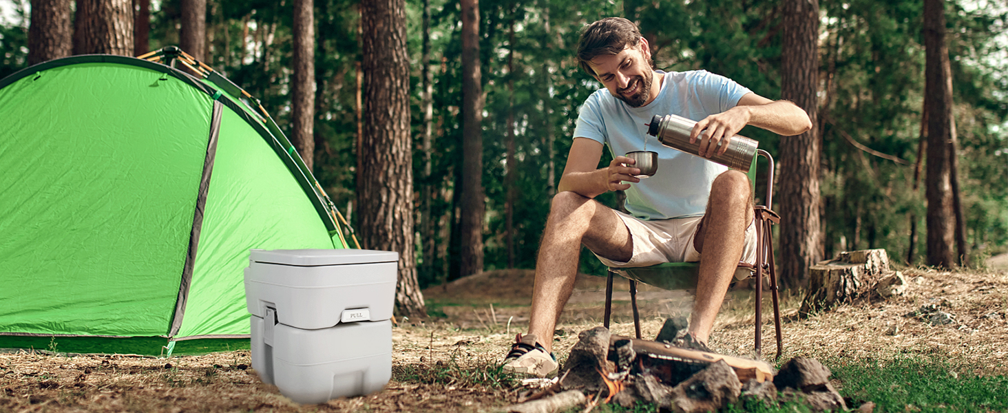 camp toilet 001