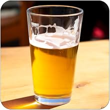 Savor every sip of your favorite lager, pilsner, or craft beer with our drinking beer glasses.