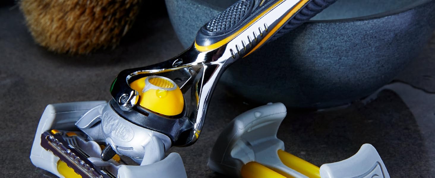 Razor cover on Gillette Mach 5 bathroom Universal Mach 3 Fusion Progluide Bull Dog Cremo Harrys