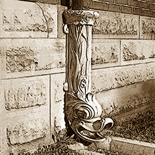 Design Toscano Historic Column