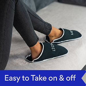 gel slippers black