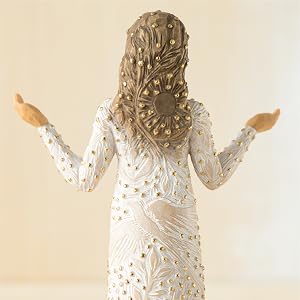 Willow Tree Everyday Blessings figure, detail of back.