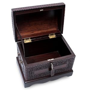 Novica Handmade Womens Col Leather Wood Jewelry Box Hecha a mano De las mujeres Cuero Madera Joyero
