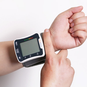 wrist cuff