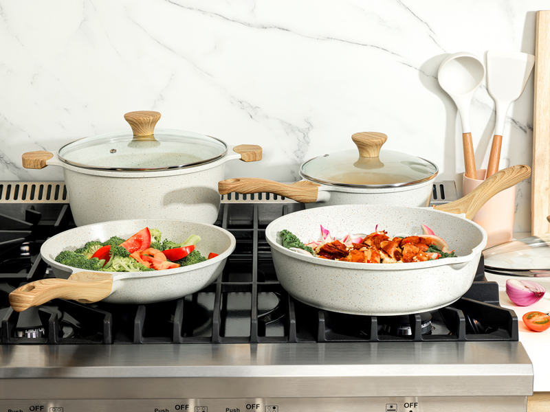 4 pieces nonstick pots and pans set