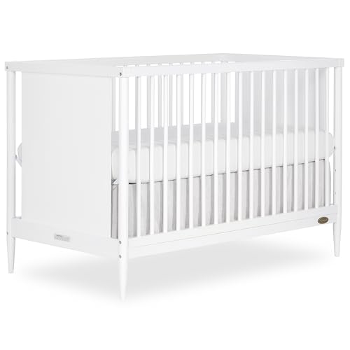 Dream On Me Clover Changing Table with Rounded Spindles in White