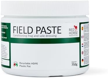 Field Paste - Antimicrobial/Antifungal Horse Hoof Sole & Frog Dressing (750g) | Hoof Thrush Treatmentl | Sole & Frog Active Clay | Non-caustic | Red