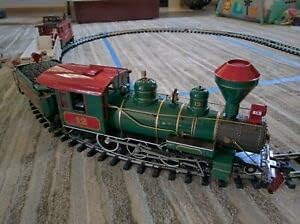 Bachmann Trains - Night Before Christmas Ready To Run Electric Train Set - Large "G" Scale | Complete Starter Set, Locomotive, Rolling Stock, Track