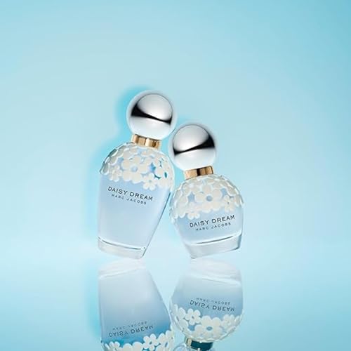 Marc Jacobs Daisy Dream Eau de Toilette – Floral Women's Perfume – With Notes of Blackberry, Jasmine, Lychee & White Woods