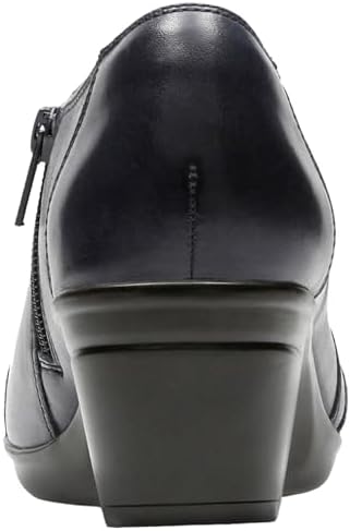 Clarks Women's Emslie Warren Zipper Ankle Boot