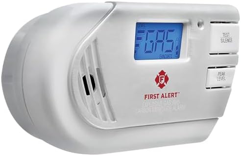 First Alert Plug in Combination Explosive Gas & Carbon Monoxide Alarm | GCO1CN With Digital Display and 9V Battery Backup