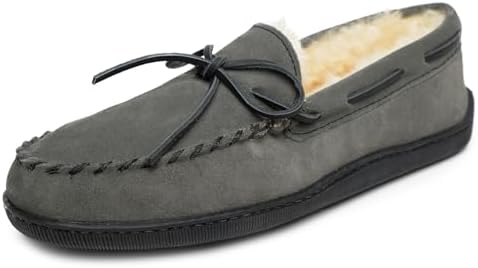 Minnetonka Men's Sheepskin Hardsole Slipper