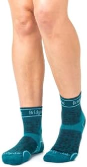Bridgedale womens Trail Run Lightweight T2 Merino Performance ¾ Crew