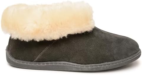 Minnetonka Men's Sheepskin Ankle Boots