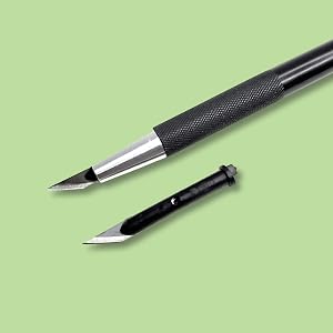 precision cutting blades for pen-style craft knives