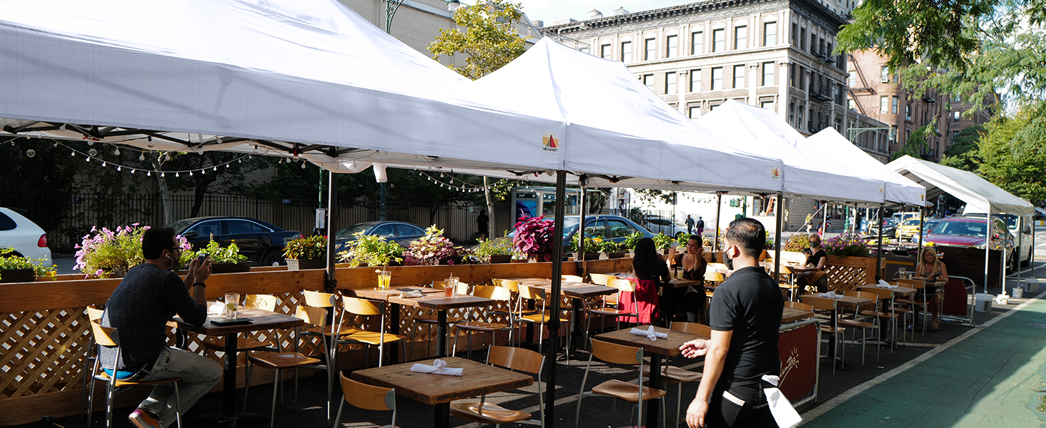 Street Bar