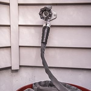 zero-G garden hose product photo