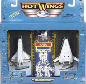 Hot Wings Planes, Toy Planes, Model Planes, Die-Cast Planes, Runway 24, InAir