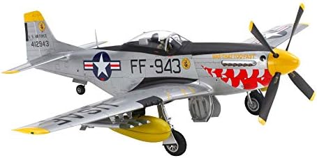Tamiya 60328-000 60328 North American F-51D Mustang 1:32 Plastic Model Kit