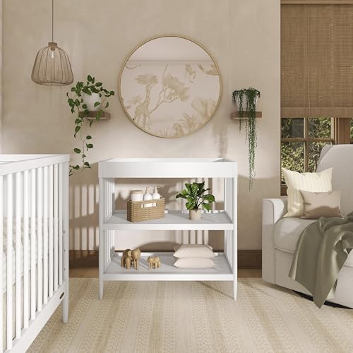 Dream On Me Clover Changing Table with Rounded Spindles in White