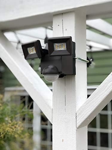 LED Motion Security Flood Light Battery Operated Indoor Outdoor 700 Lumen Adjustable Sensor Detection, Battery Saver Mode, 2 Head