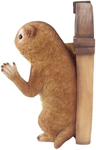 Design Toscano Squirrel Statue: Grandmother