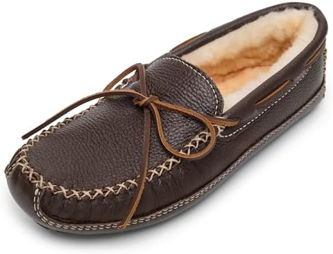 Minnetonka Men's Sheepskin Moose Slipper