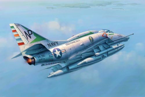 Trumpeter 1/32 A4E Skyhawk Attack Aircraft Model Kit