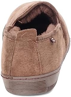 Lamo Men's Romeo Slip-on Shoe, Suede, Chestnut