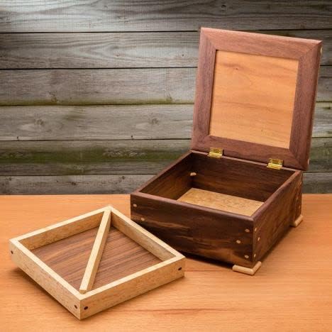 Rockler Corner Key Dowel Jig for Decorative Mitered Joints