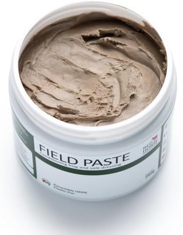 Field Paste - Antimicrobial/Antifungal Horse Hoof Sole & Frog Dressing (750g) | Hoof Thrush Treatmentl | Sole & Frog Active Clay | Non-caustic | Red