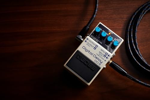 BOSS Digital Delay Guitar Effects Pedal (DD-8)